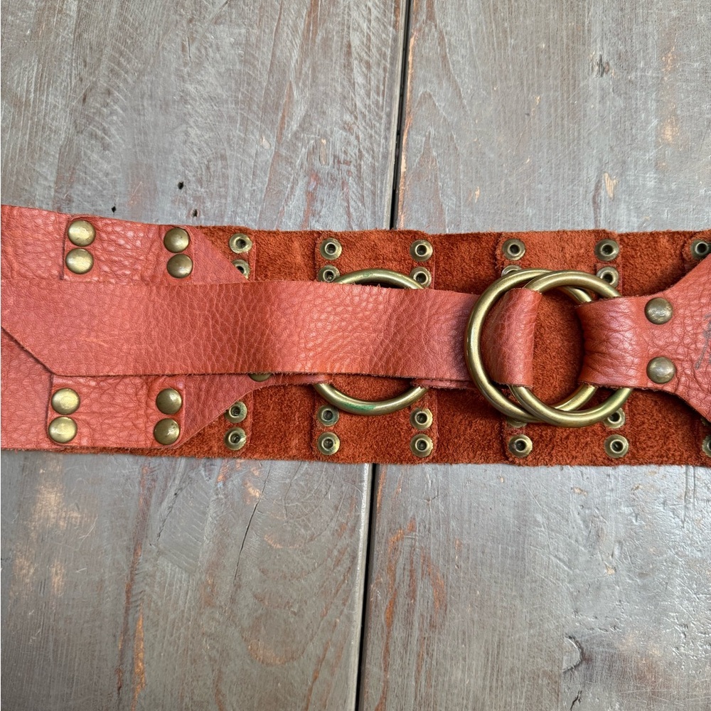 Studded Wide Leather Belt with Brass Accents - Picture 5 of 6